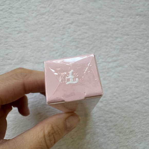 Eyelash Enhancing Serum - Picture 5 of 6